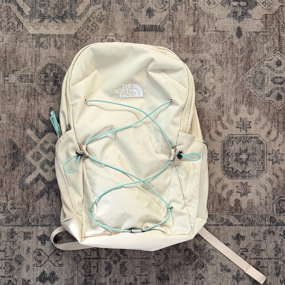osprey hydration back pack Osprey Katari 3 Hydrstion Pack  Mike's Bikes